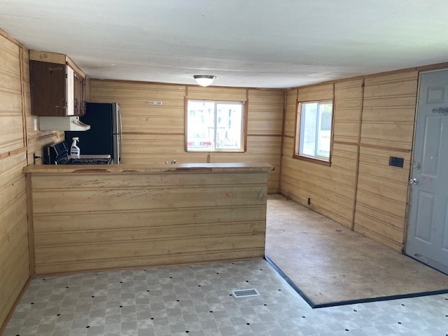 Building Photo - 2500 W 24th St