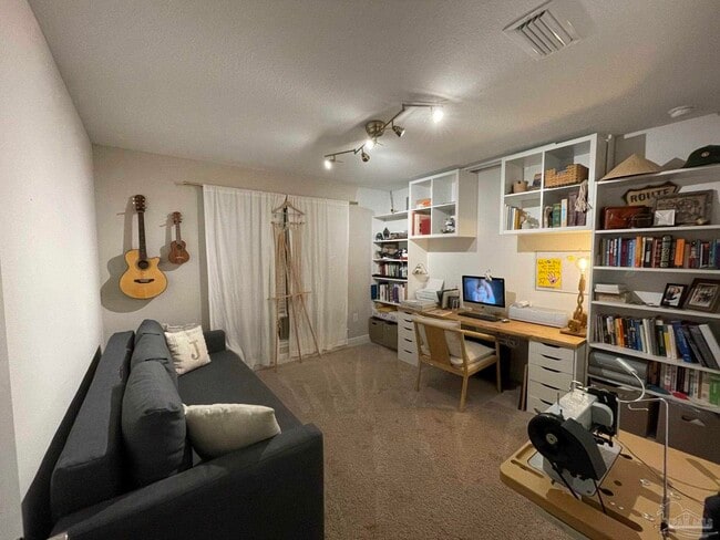 Building Photo - 5402 Longhorn Trail