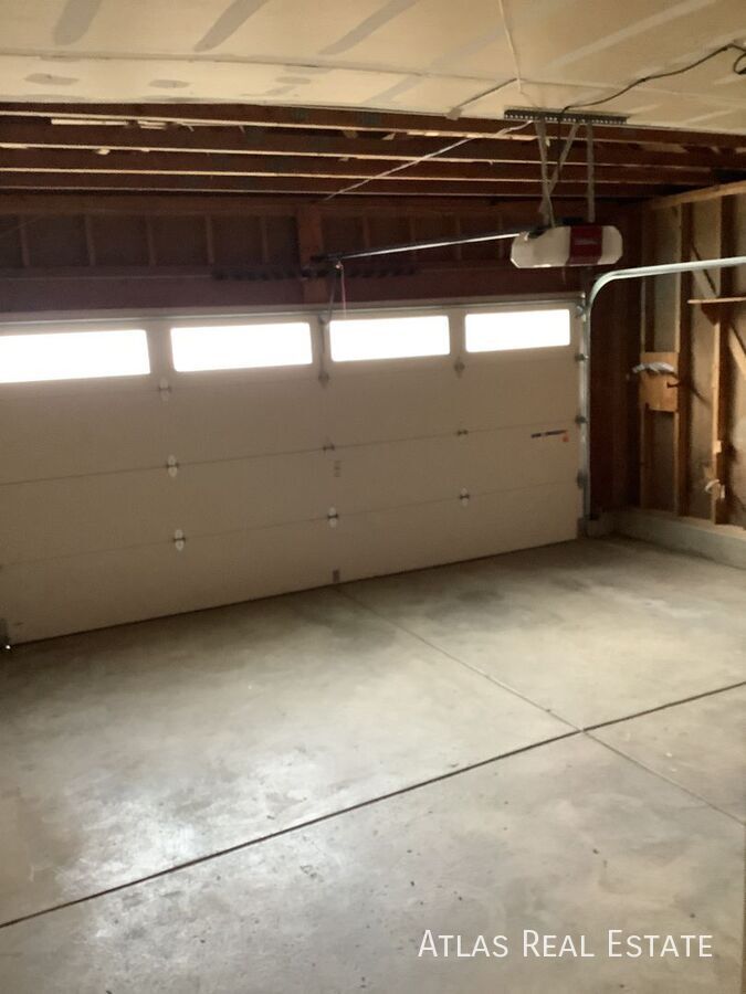 Building Photo - 1417 S Biscay Way