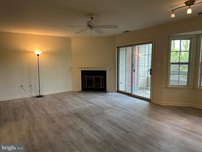 Building Photo - 106 Lassen Ct