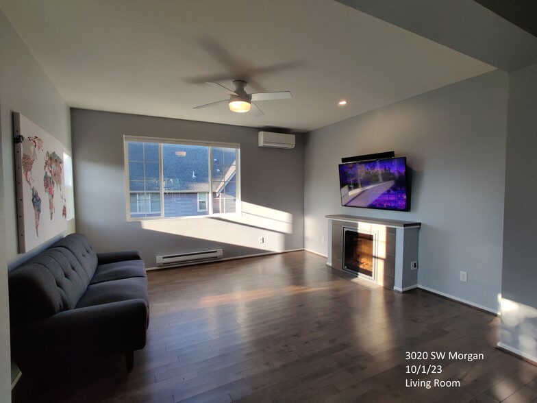 Living Room - 3020 SW Morgan St