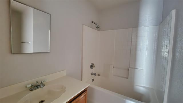 Building Photo - 2931 Marco Dr