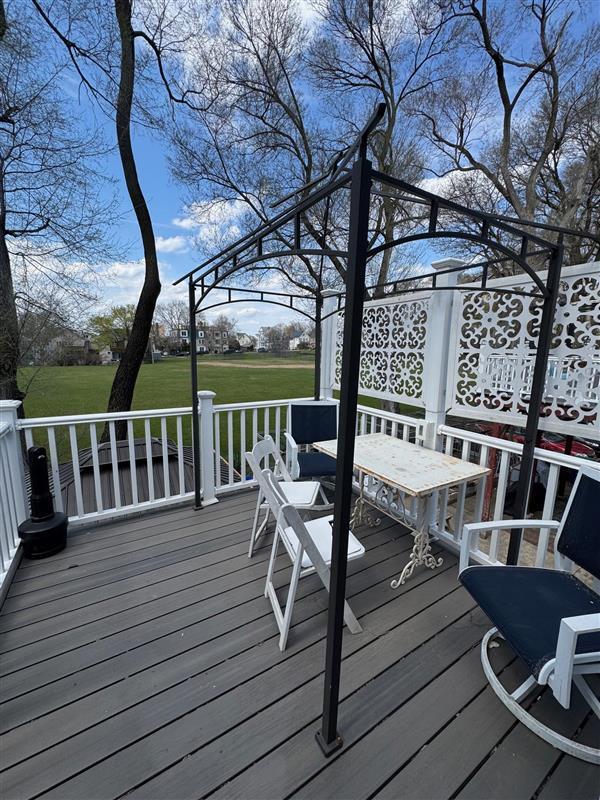 Building Photo - 57 Clarendon Ave