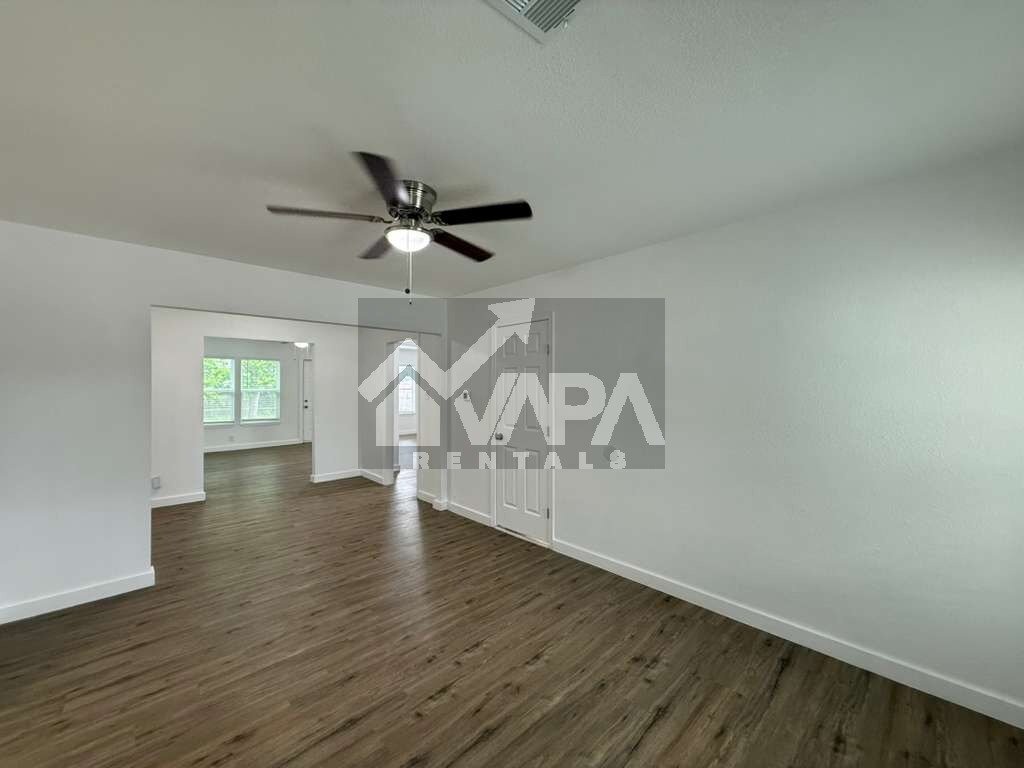 Building Photo - 118 Gaskin Dr