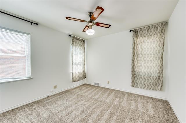 Building Photo - 3580 Ainsworth Dr