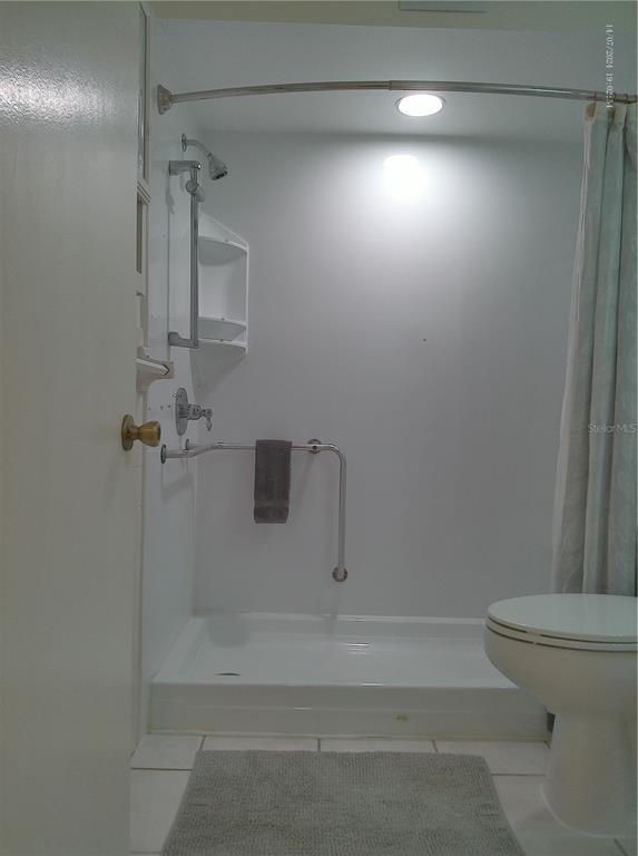 Building Photo - 2400 Franciscan Dr