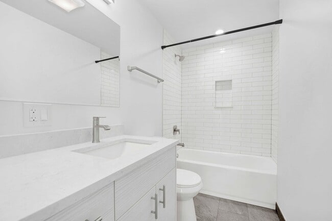 Building Photo - 3648 S Paulina St