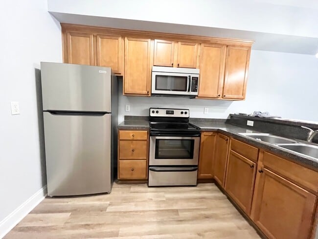 Building Photo - 414 Harbor Bay Dr