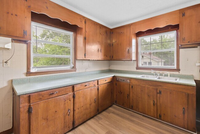 Building Photo - Freshly Updated 3BR Home in Opelika – Clean, Bright, Move-In Ready