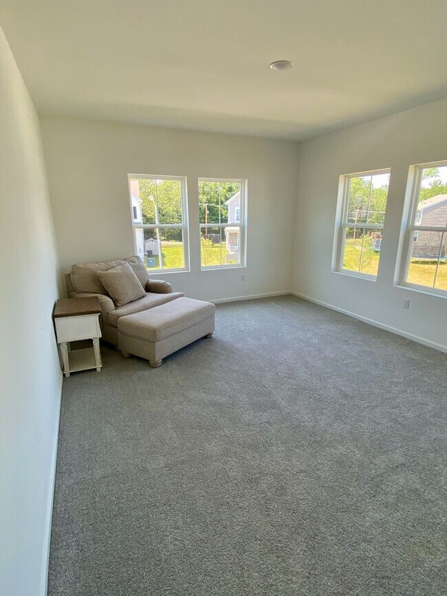 Building Photo - Brand-New Luxury Home in Howell – Move-In ...