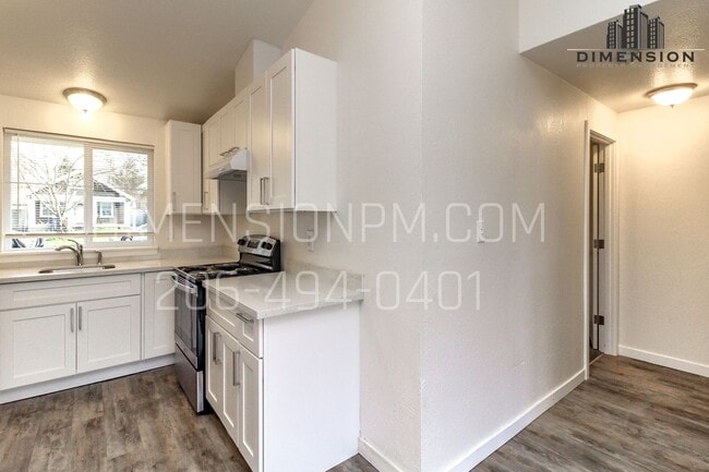 Building Photo - 1014 S State St