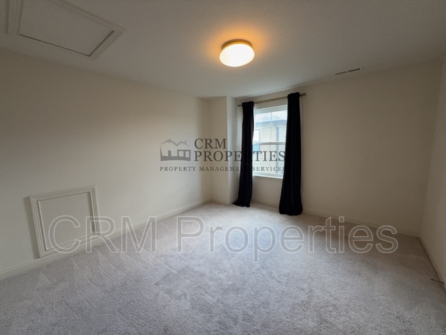 Building Photo - 411 Heritage Terrace Ln