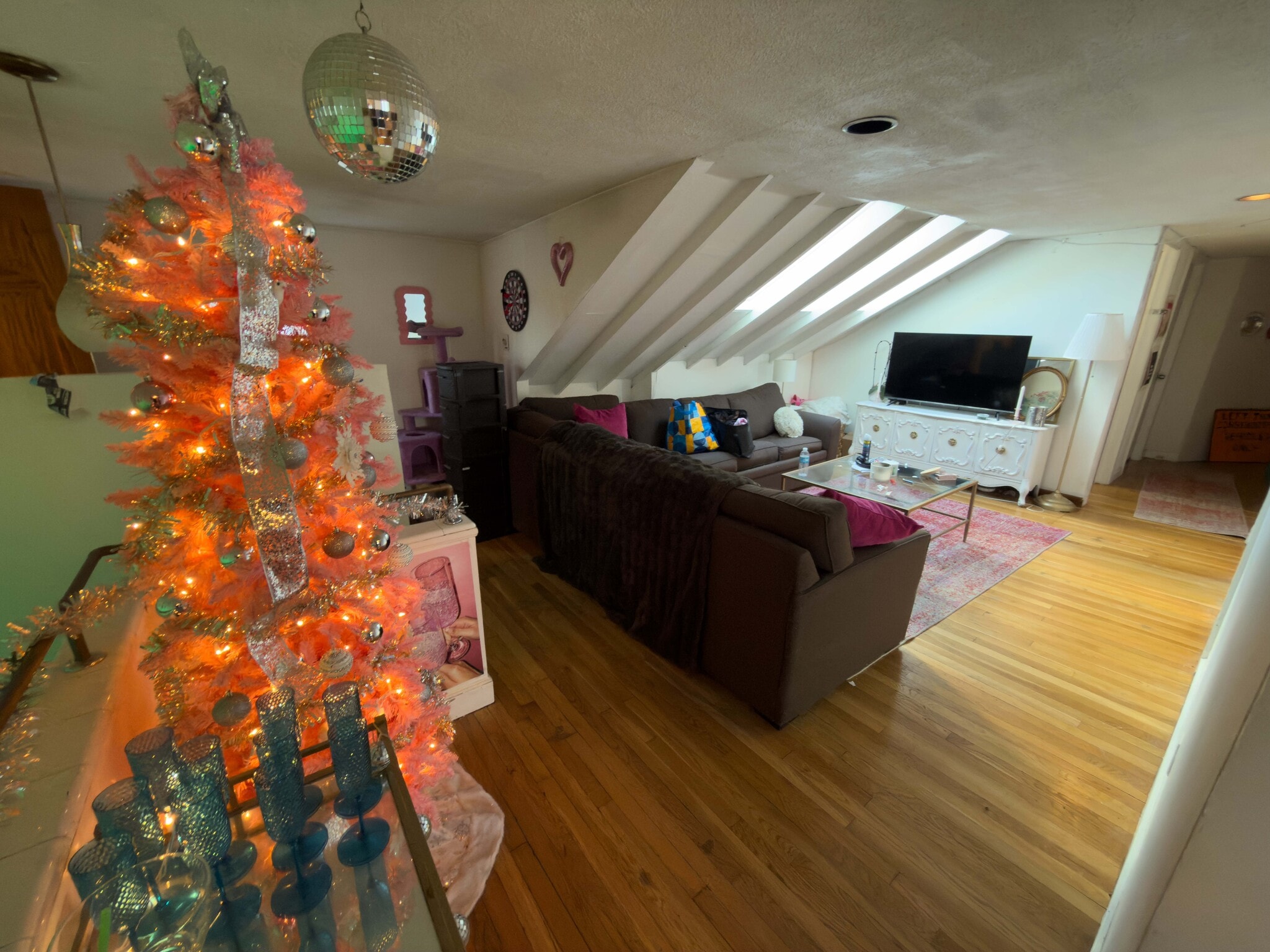 Building Photo - 26 Greylock Rd