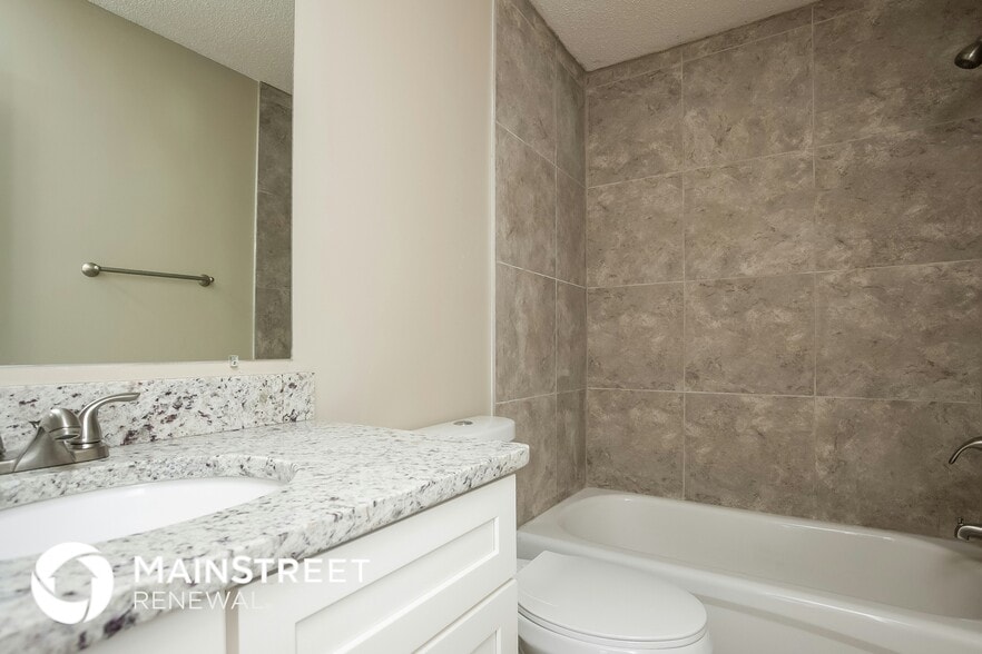 Building Photo - 751 Heyford View