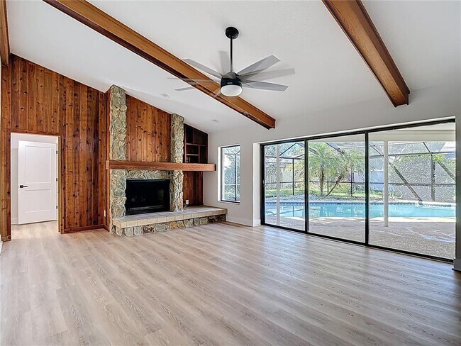 Building Photo - 4072 Belmoor Dr