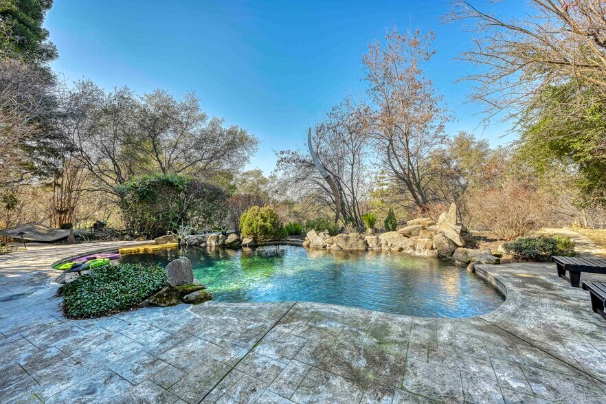 Building Photo - 8985 Vista de Lago Ct