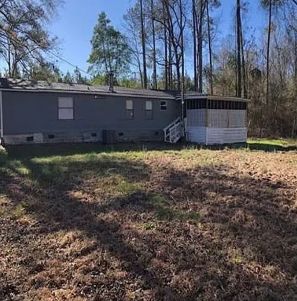 Building Photo - 1124 Tucker Town Rd