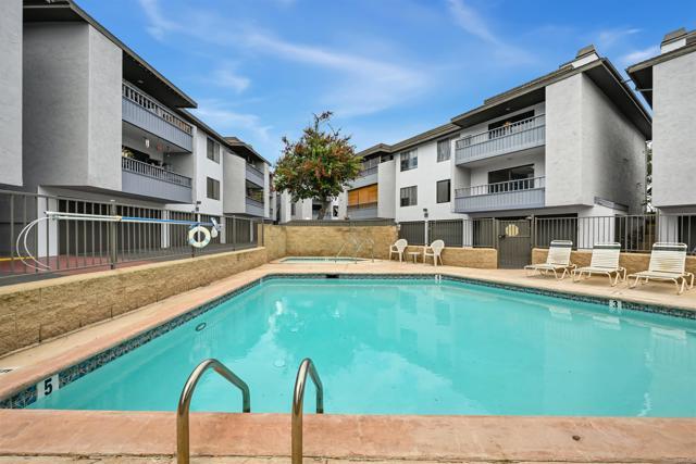 Building Photo - 3215 Midway Dr