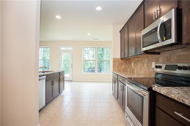 Building Photo - 4355 Almanor Cir