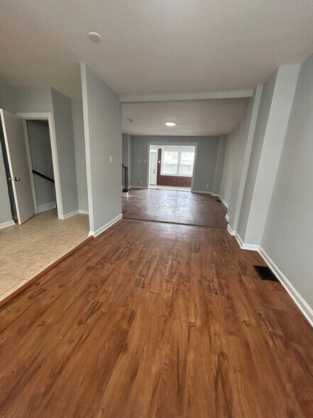 Building Photo - 7349 Garman St