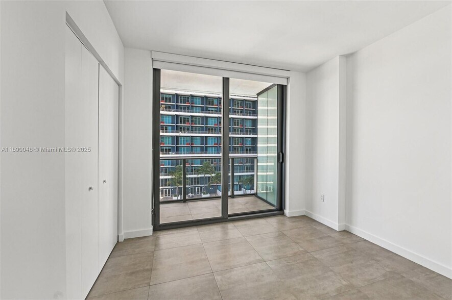 Building Photo - 1300 S Miami Ave