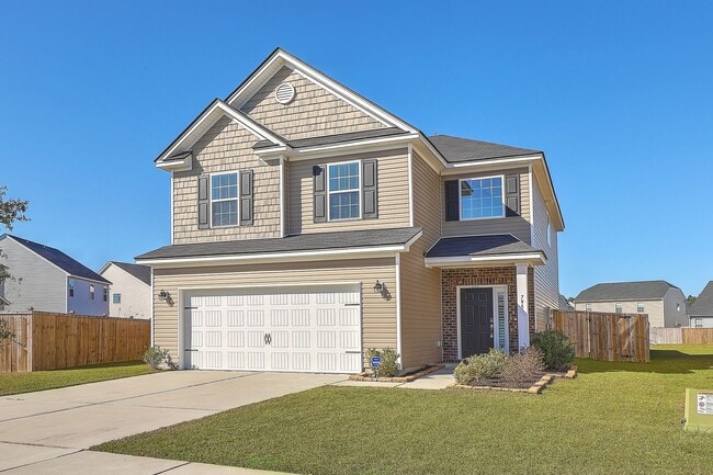 Building Photo - Cane Bay