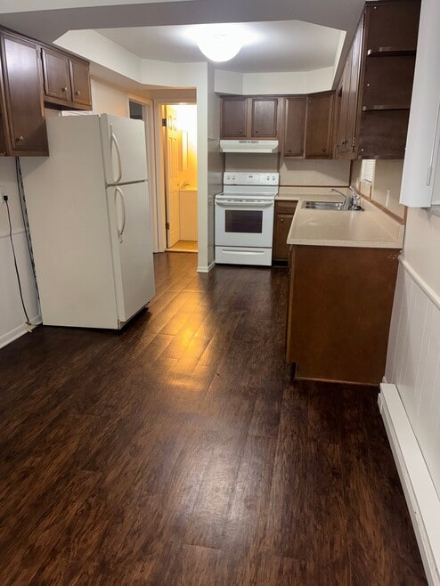 Building Photo - 3947 W Sylvania Ave