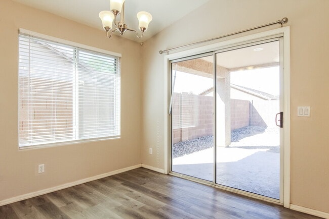 Building Photo - 2322 S 65th Dr