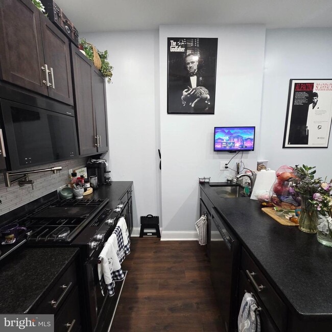 Building Photo - 768 N 26th St