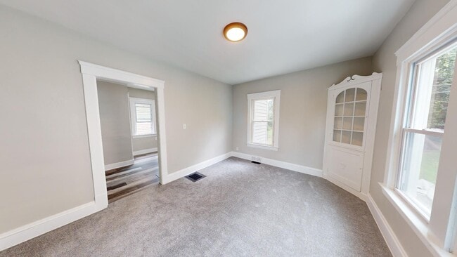 Building Photo - Brooklyn Centre - 3 Bedroom Single Family ...