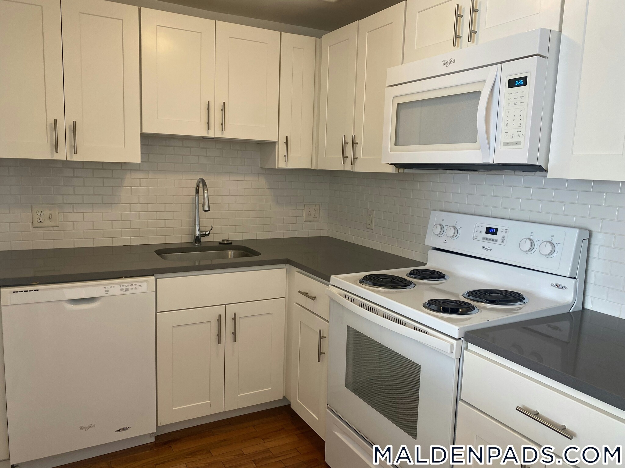 Building Photo - 134 Summer St