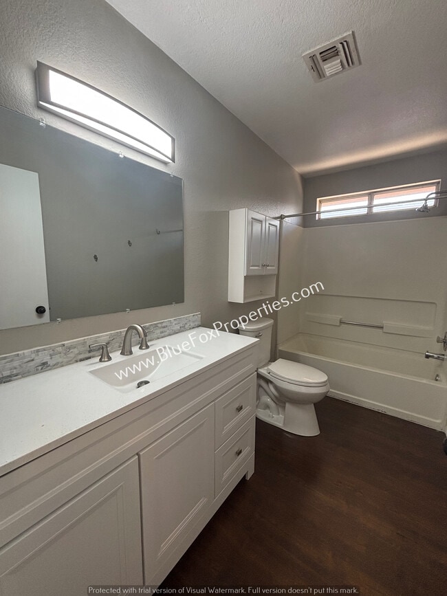 Building Photo - 4601 S Cornwall Dr