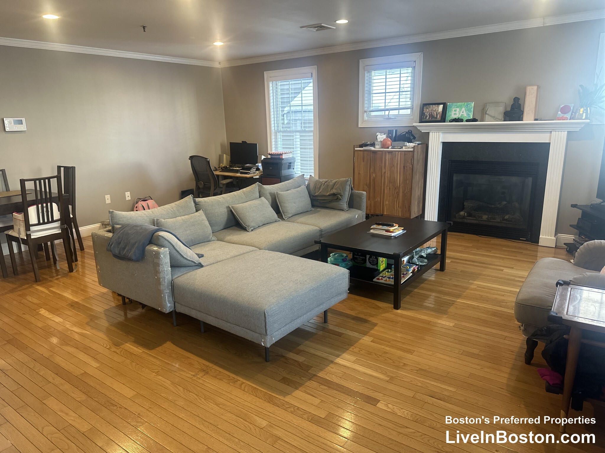 Building Photo - 144 Calumet St