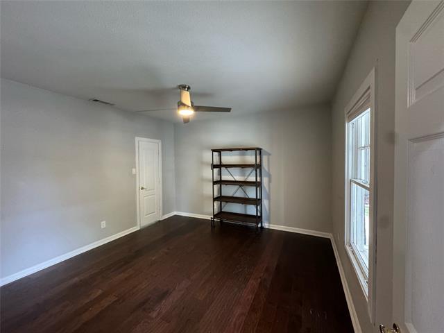 Building Photo - 2215 Washington Ave