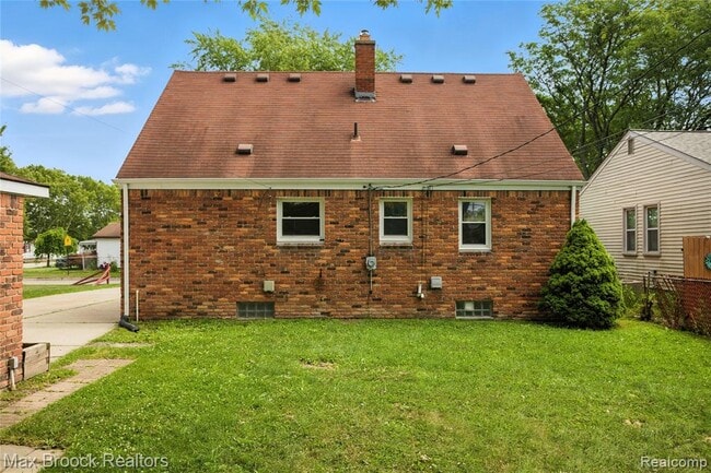 Building Photo - 25301 Ford St