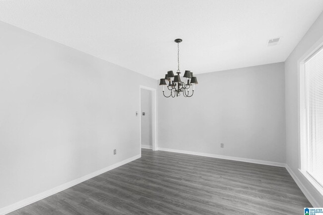 Building Photo - 3222 Tyrol Ln