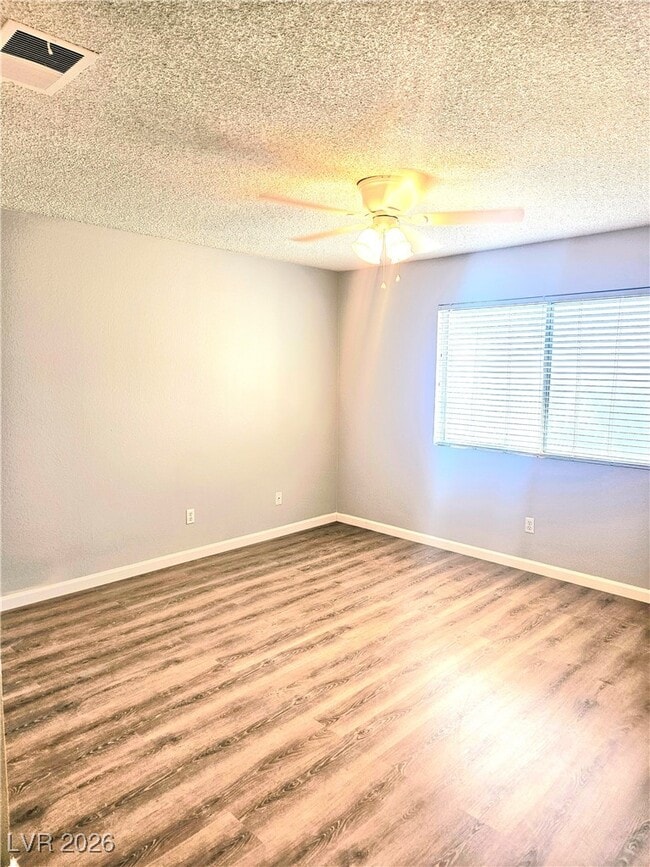 Building Photo - 113 Menta Ct