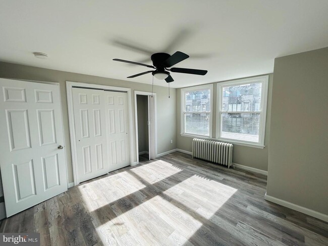 Building Photo - 326 Fountain St