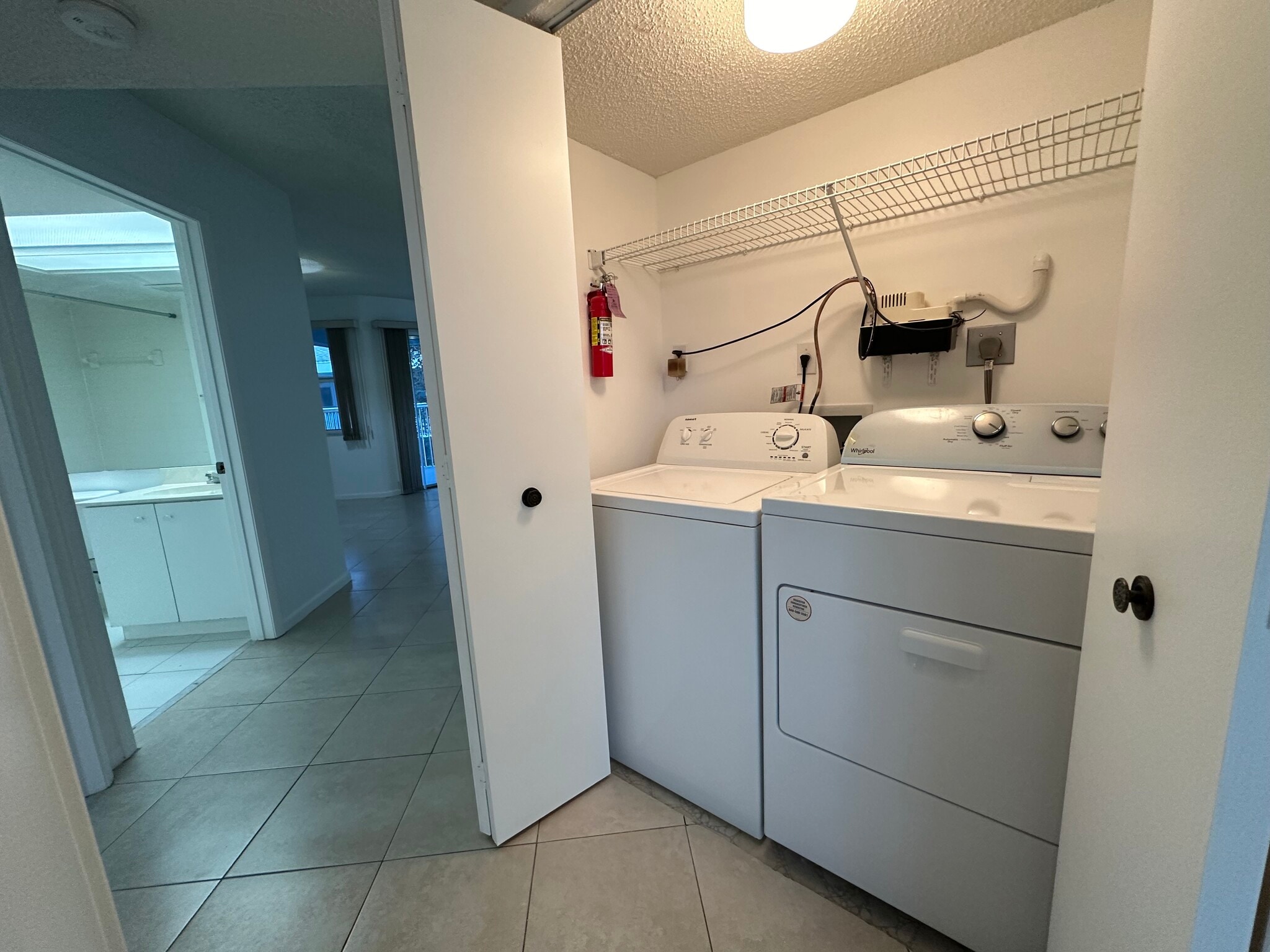 Building Photo - 2636 SE 20th Ct