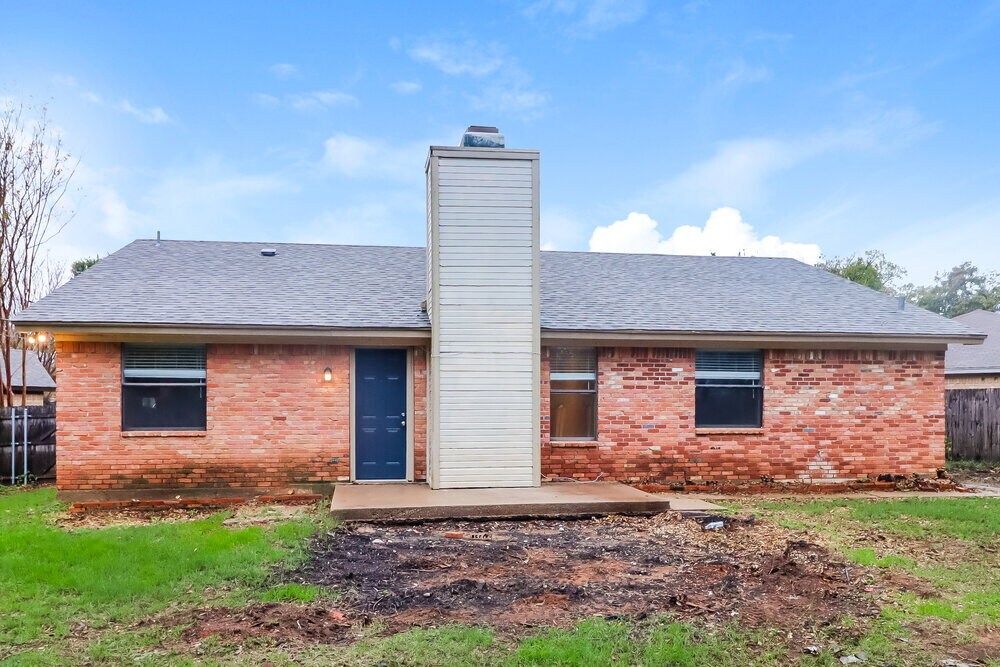 Building Photo - 7321 Hyde Ct