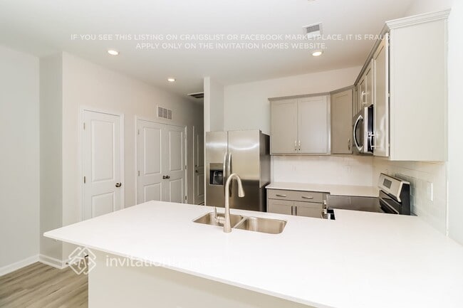 Building Photo - 1839 Commerce Dr