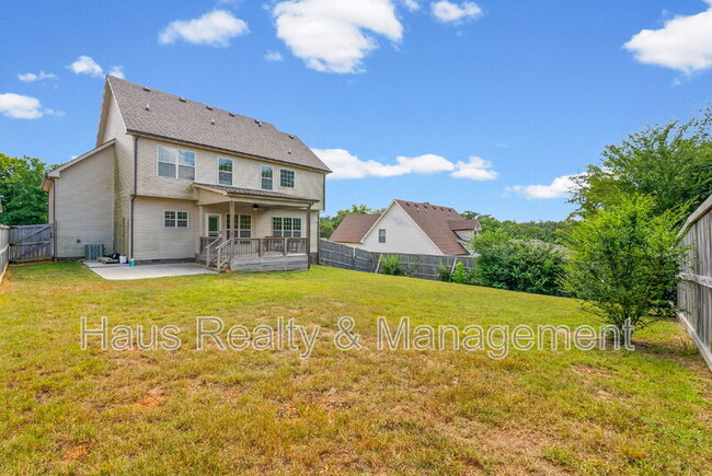 Building Photo - 415 Glenstone Springs Dr