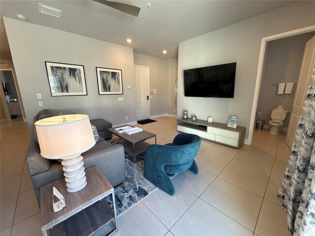 Building Photo - 7740 Sandy Ridge Dr