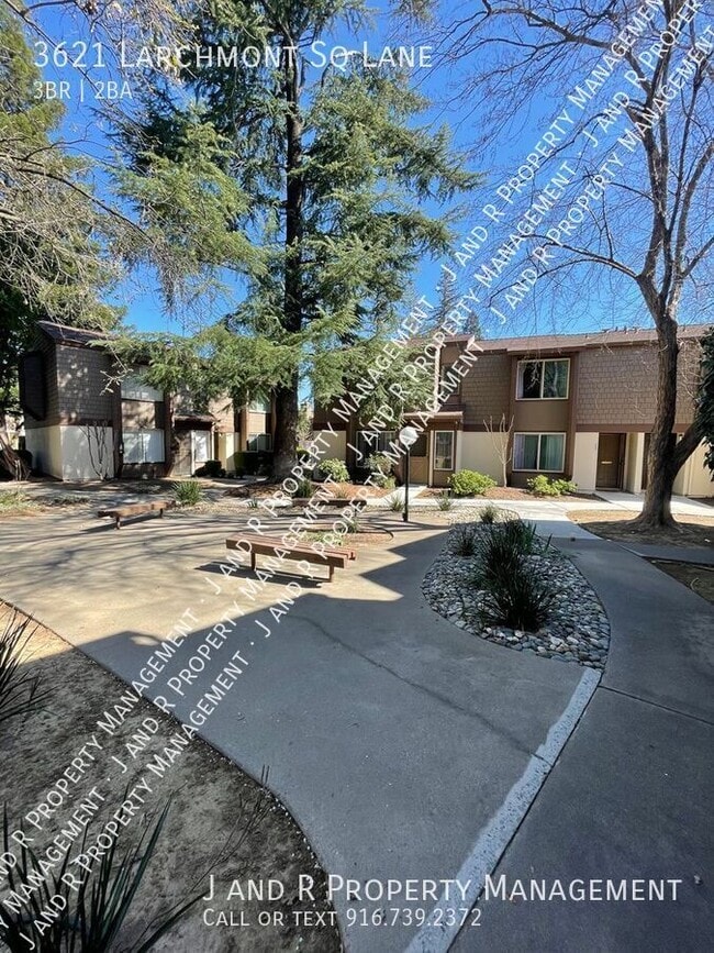 Building Photo - 3621 Larchmont Square Ln