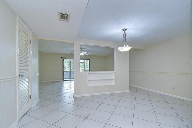Building Photo - 230 Cypress Pl