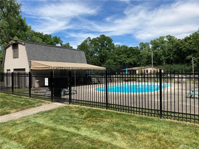 Building Photo - 5470 Dunmore Dr