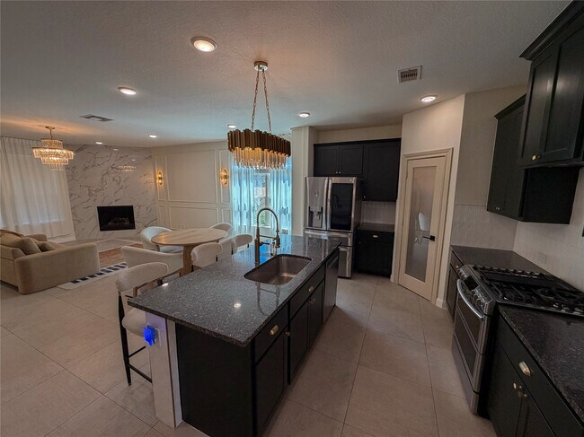 Building Photo - 20338 Fossil Valley Ln