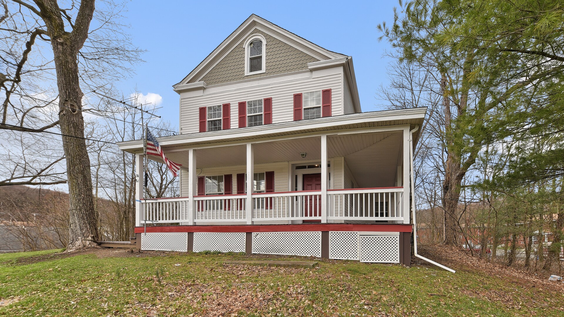 Building Photo - 84 Mill St