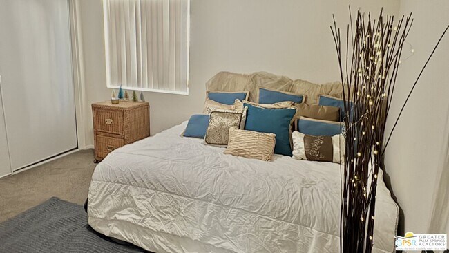 Building Photo - 51905 Avenida Rubio