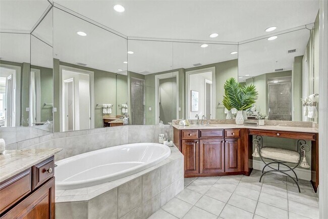 Building Photo - 140 Riviera Dunes Way